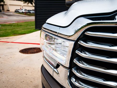 Used 2024 RAM 2500 Limited w/ Safety Group image 13