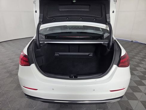 Used 2025 Mercedes-Benz C 300 Sedan w/ Winter Package image 28