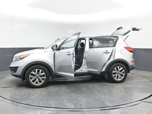 Used 2016 Kia Sportage LX AWD/4WD image 51