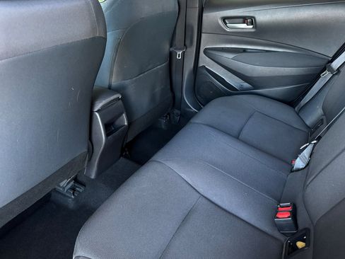 Used 2021 Toyota Corolla LE w/ Carpet Mat Package (TMS) image 14