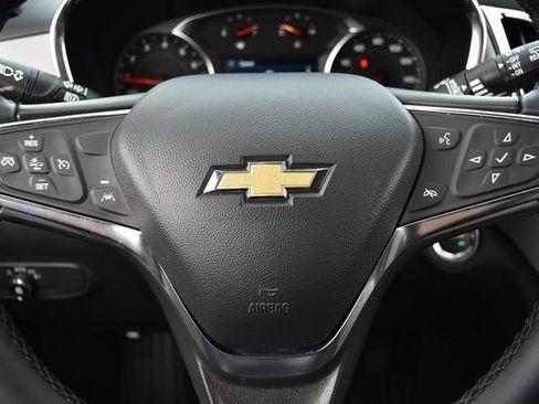 Used 2024 Chevrolet Equinox LT image 17