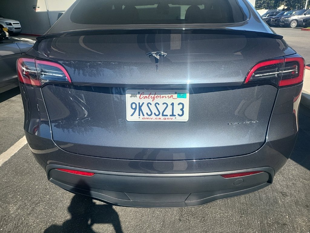 Used 2023 Tesla Model Y Long Range AWD/4WD image 7