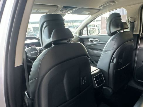 Used 2023 Kia Sportage EX FWD image 23