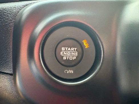 Used 2021 Jeep Wrangler Sport image 22