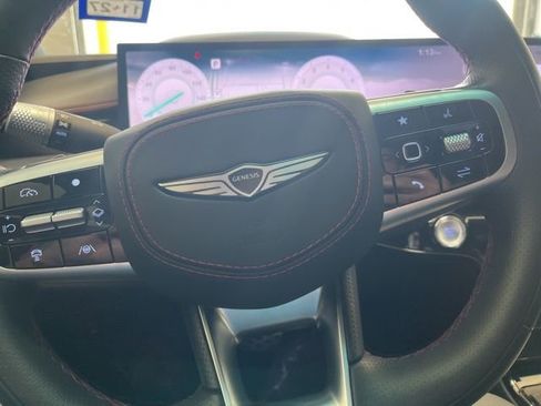 Used 2025 Genesis G80 3.5T Sport image 17