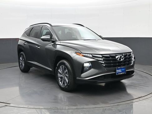 Certified 2022 Hyundai Tucson Blue w/ Cargo Package AWD/4WD image 4