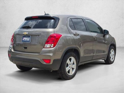 Used 2021 Chevrolet Trax LS FWD image 5