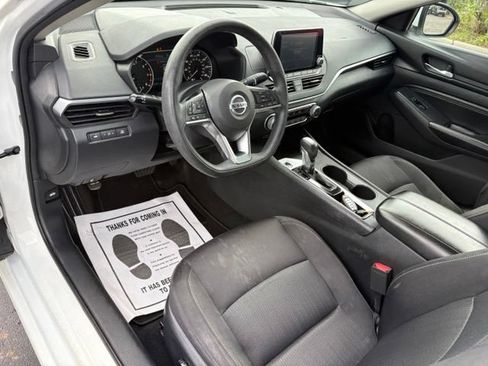 Used 2020 Nissan Altima 2.5 S FWD image 25