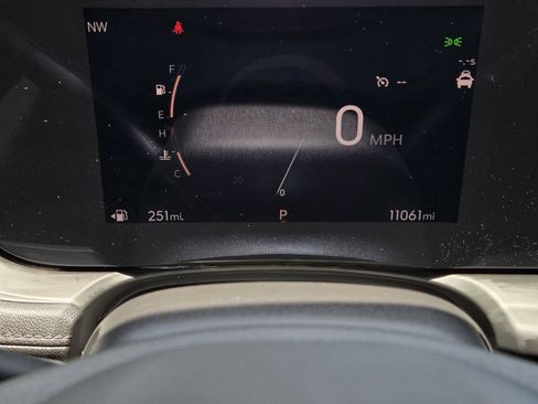 Used 2025 Buick Encore GX Sport Touring w/ Experience Buick Package FWD image 6