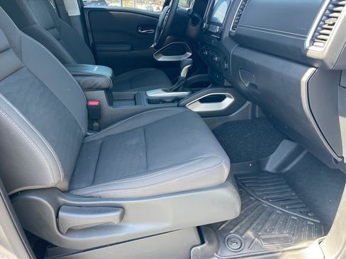 Used 2024 Nissan Frontier SV AWD/4WD image 26