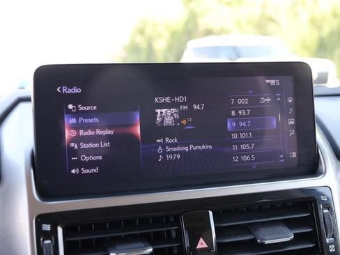 Used 2022 Lexus GX 460 Premium w/ Premium Package AWD/4WD image 20