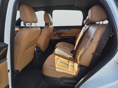 Certified 2025 MAZDA CX-70 3.3 Turbo S w/ Premium Plus image 12