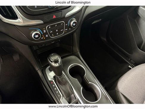Used 2018 Chevrolet Equinox LT image 26