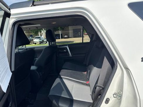 Used 2023 Toyota 4Runner SR5 Premium w/ Moonroof Package AWD/4WD image 10