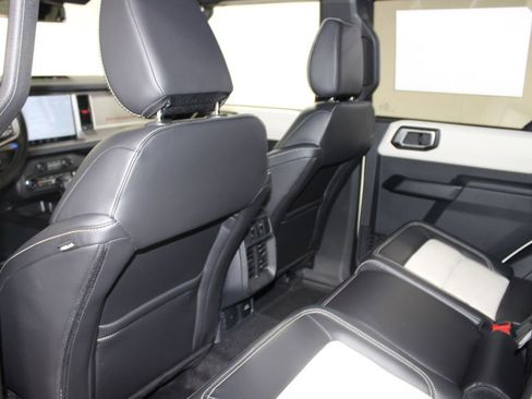 New 2026 Ford Bronco Outer Banks AWD/4WD image 26