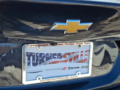 Used 2023 Chevrolet Malibu LT image 16