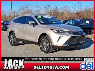 Certified 2024 Toyota Venza XLE video 1