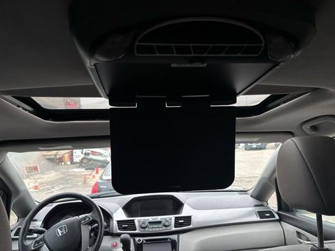 Used 2016 Honda Odyssey EX-L image 29