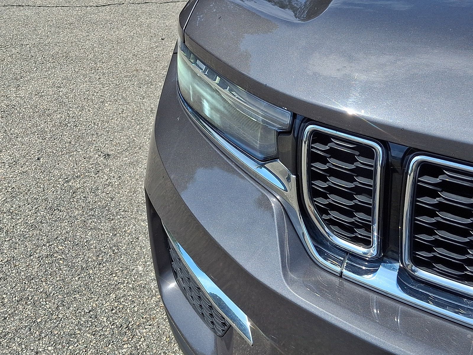 Used 2022 Jeep Grand Cherokee Limited AWD/4WD image 10