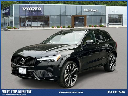 Used 2023 Volvo XC60 T8 Ultimate w/ Climate Package AWD/4WD image 2