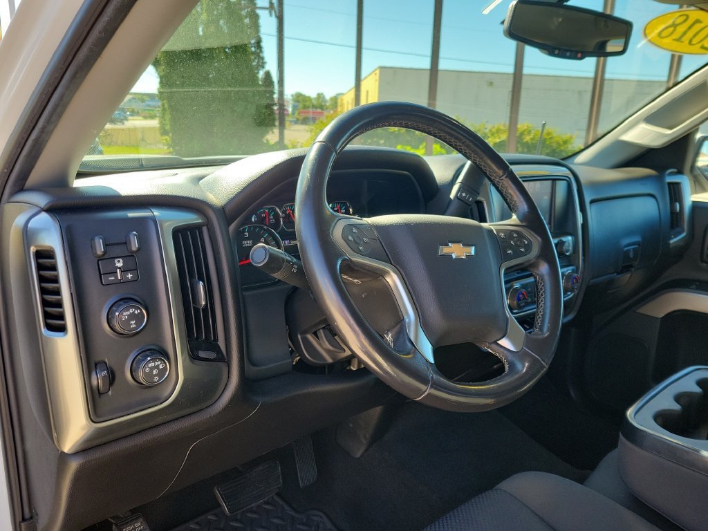Used 2018 Chevrolet Silverado 1500 LT w/ All Star Edition AWD/4WD image 20