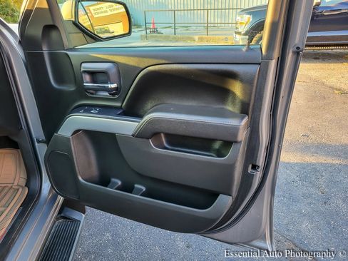 Used 2017 Chevrolet Silverado 1500 LT w/ All Star Edition image 30