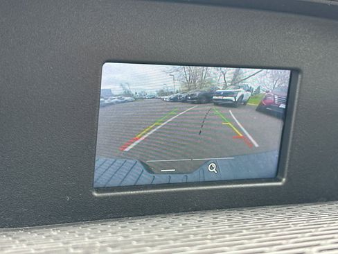 Used 2017 Ford Transit 350 XLT image 20