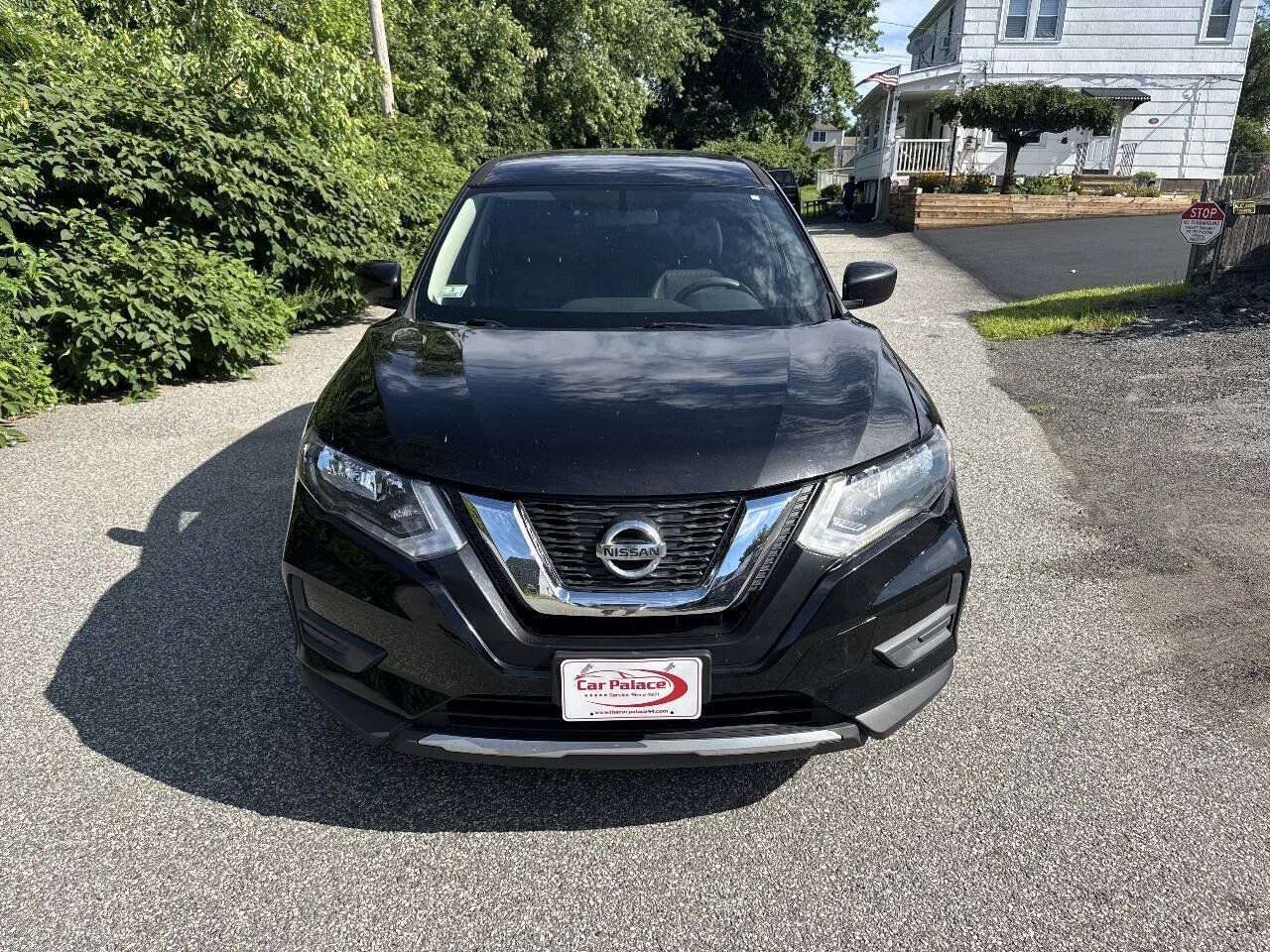 Used 2017 Nissan Rogue S AWD/4WD image 3