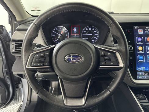 Used 2024 Subaru Outback Premium AWD/4WD image 14