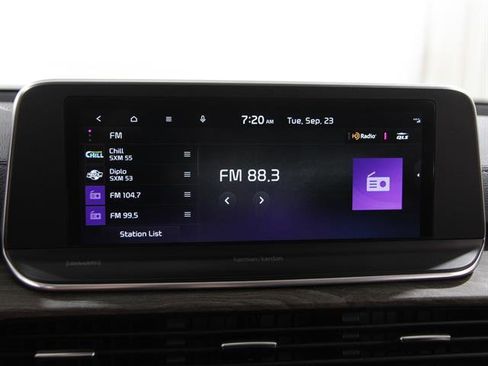 Used 2022 Kia Telluride SX w/ SX Prestige Package image 12