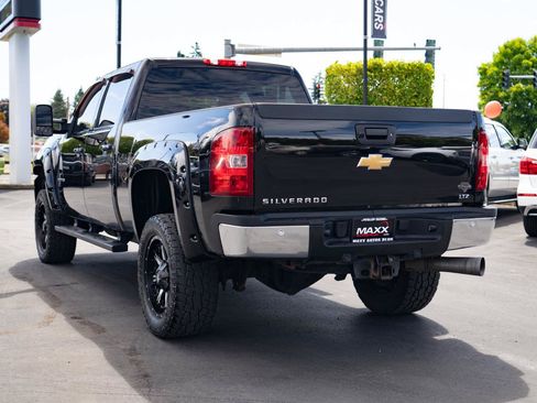 Used 2013 Chevrolet Silverado 2500 LTZ AWD/4WD image 12