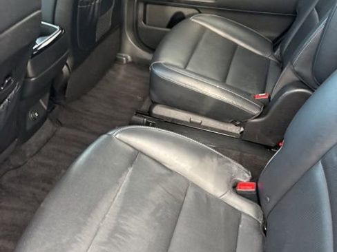 Used 2023 Kia Telluride S image 6