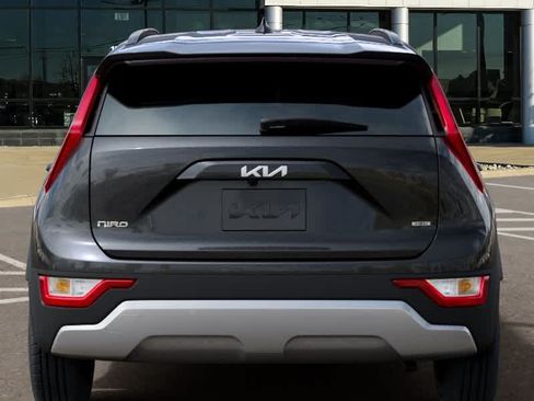 New 2026 Kia Niro LX FWD image 13