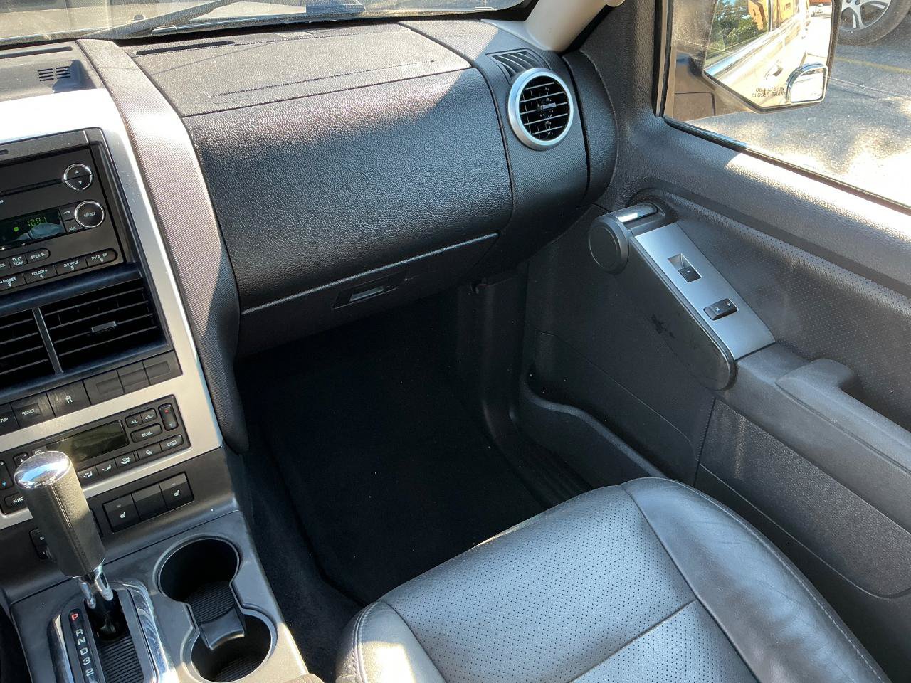 Used 2008 Mercury Mountaineer Premier AWD/4WD image 21