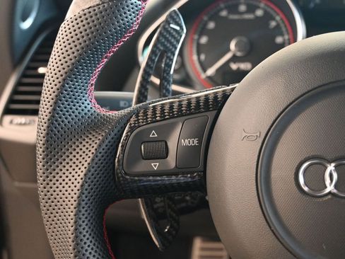 Used 2010 Audi R8 V10 image 11