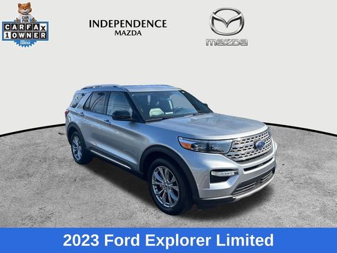 Used 2023 Ford Explorer Limited AWD/4WD image 1