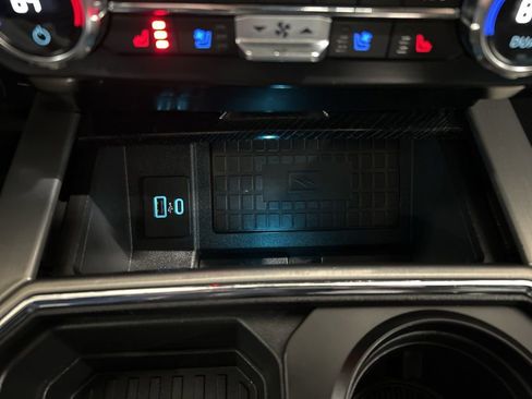 Certified 2022 Ford F250 Platinum image 24
