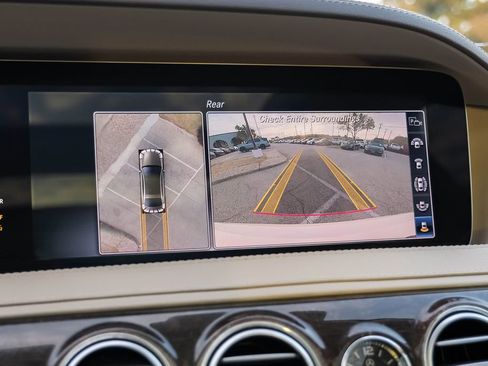 Used 2019 Mercedes-Benz S 560 4MATIC Sedan image 20