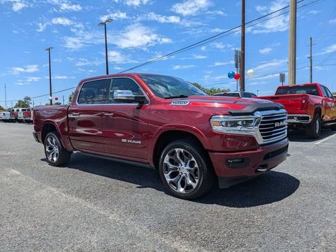 Used 2020 RAM 1500 Limited AWD/4WD image 2