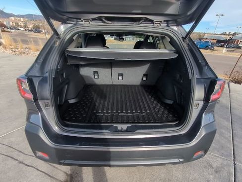 Used 2025 Subaru Outback Premium image 28