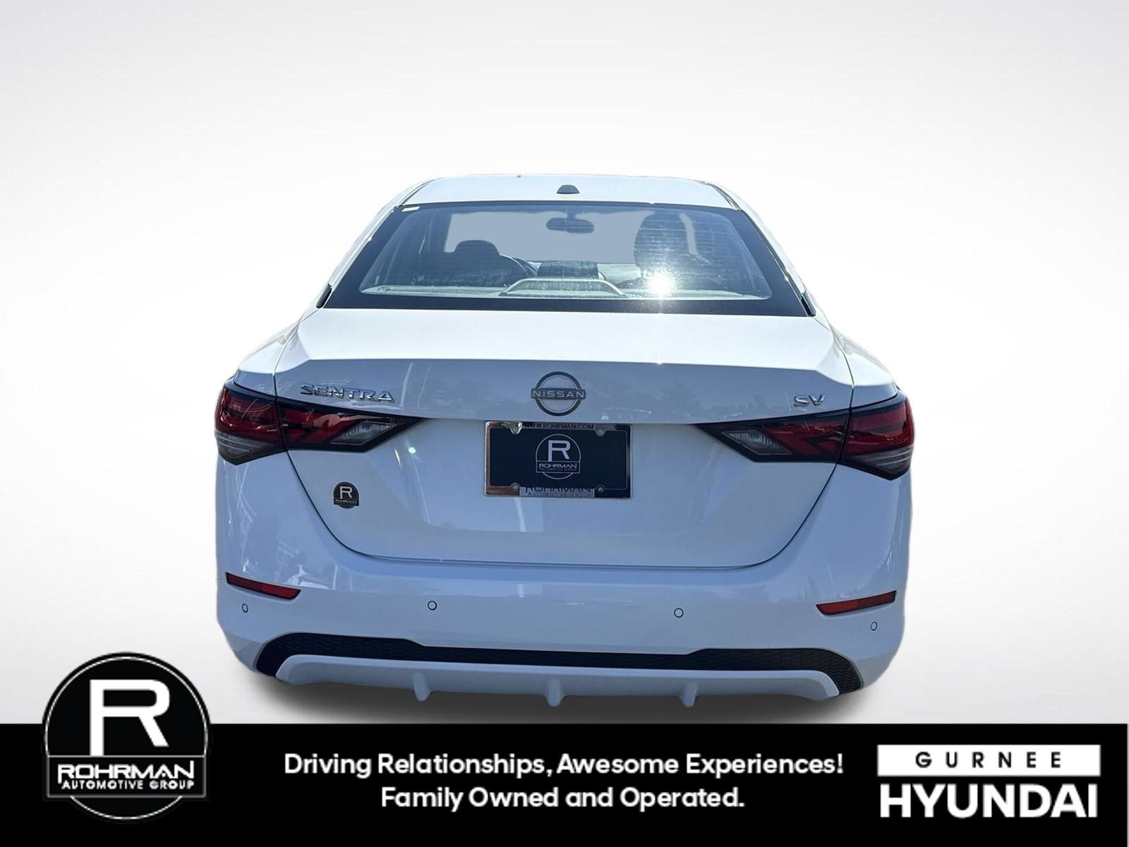 Used 2024 Nissan Sentra SV FWD image 8