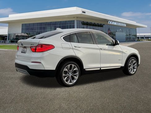 Used 2018 BMW X4 xDrive28i image 11