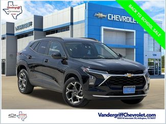 Used 2025 Chevrolet Trax LT w/ LT Convenience Package FWD video 1