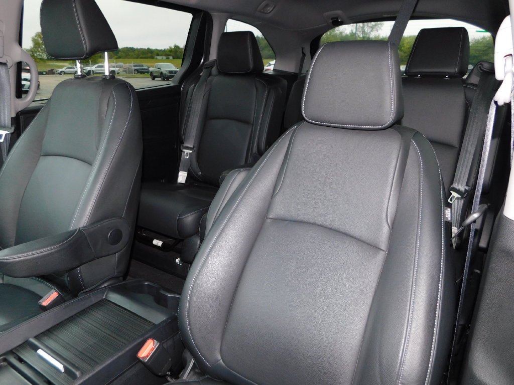 Used 2024 Honda Odyssey EX-L image 16
