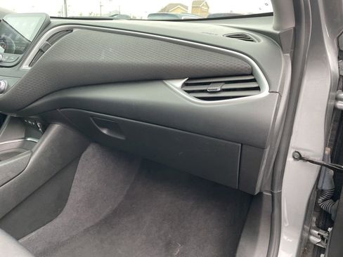 Used 2023 Chevrolet Malibu LT image 36