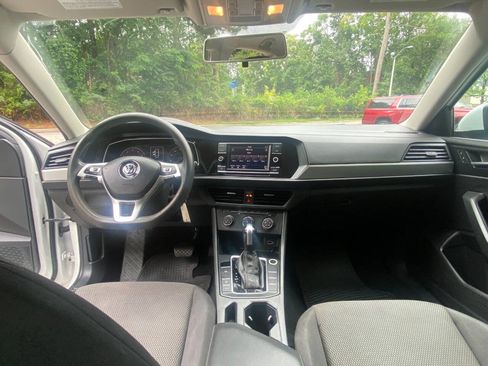 Used 2019 Volkswagen Jetta S FWD image 33