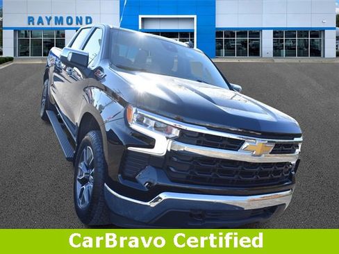 Certified 2023 Chevrolet Silverado 1500 LT w/ Z71 Off-Road Package image 8