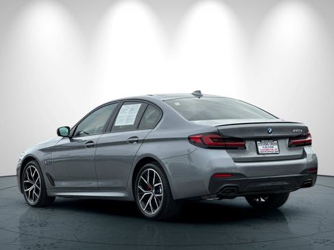Used 2023 BMW 530e w/ M Sport Package image 6