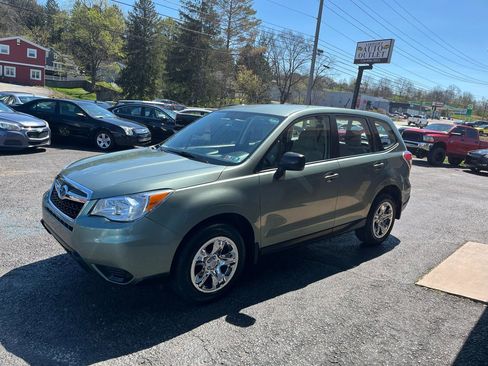 Used 2014 Subaru Forester 2.5i image 10