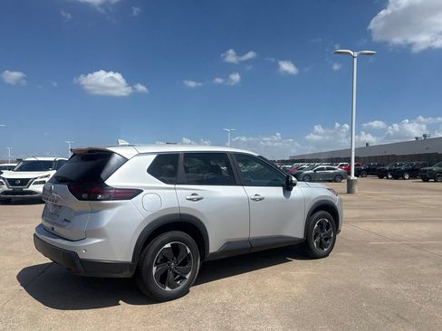 Certified 2024 Nissan Rogue SV AWD/4WD image 22